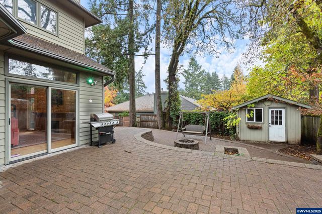 700 Palisades Dr SE, Salem, OR 97302