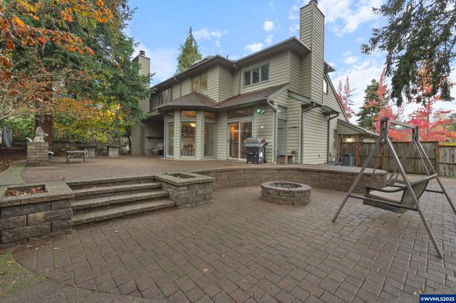 700 Palisades Dr SE, Salem, OR 97302