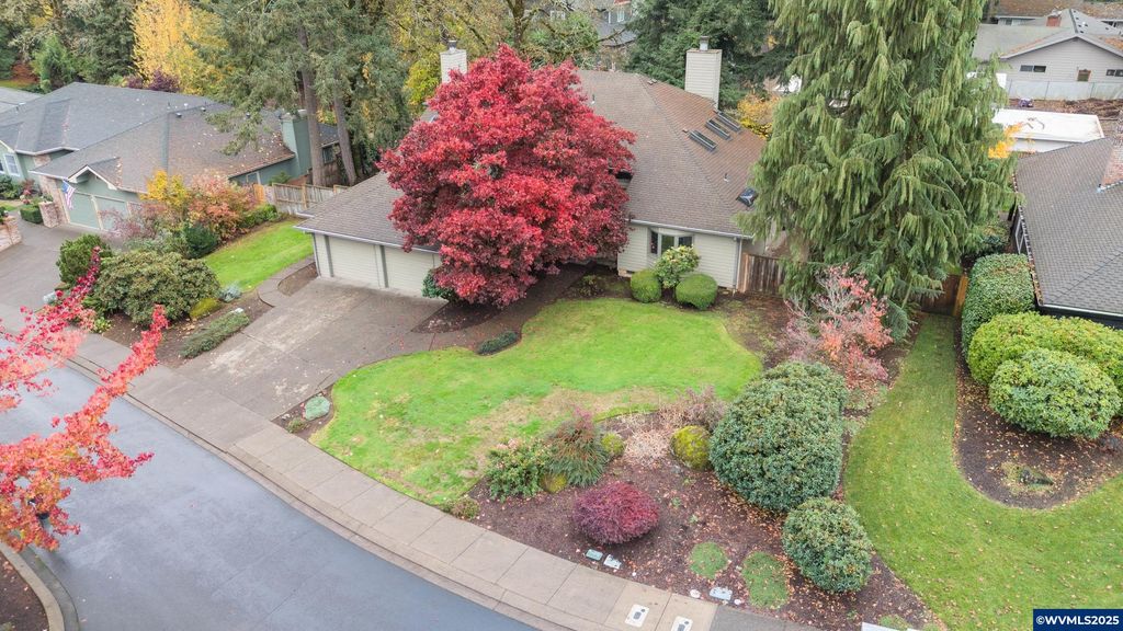 700 Palisades Dr SE, Salem, OR 97302