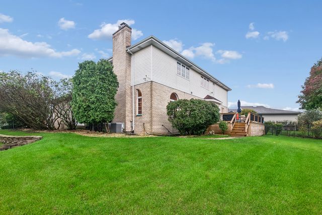 10326 Bristol Court, Mokena, IL 60448