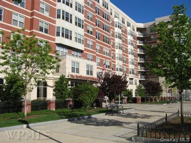 300 Mamaroneck Avenue 134, White Plains, NY 10605