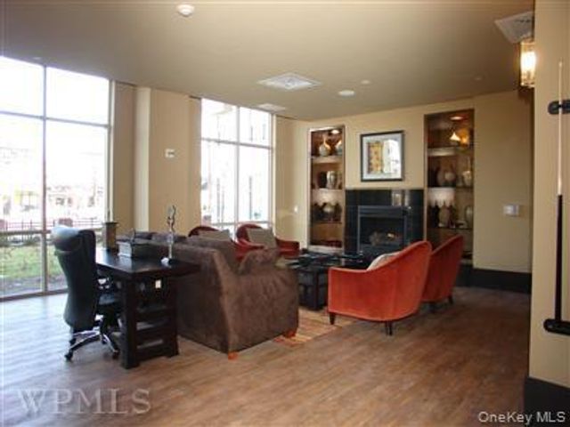 300 Mamaroneck Avenue 134, White Plains, NY 10605