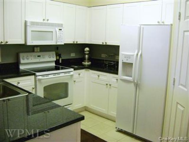 300 Mamaroneck Avenue 134, White Plains, NY 10605