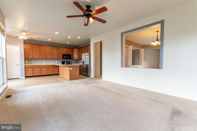 8524 MAYFAIR CT, Breinigsville, PA 18031