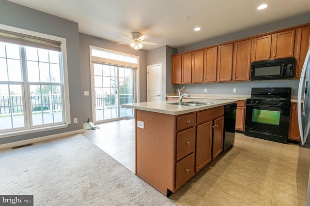 8524 MAYFAIR CT, Breinigsville, PA 18031