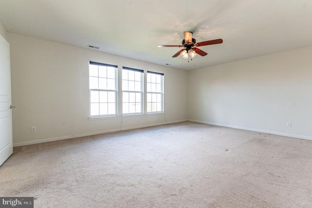 8524 MAYFAIR CT, Breinigsville, PA 18031