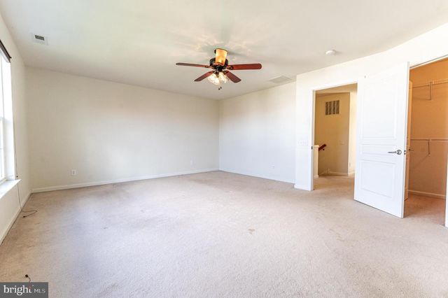 8524 MAYFAIR CT, Breinigsville, PA 18031