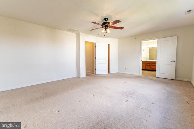 8524 MAYFAIR CT, Breinigsville, PA 18031