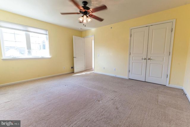 8524 MAYFAIR CT, Breinigsville, PA 18031