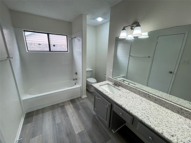 9415 Rutherglen Drive, Dallas, TX 75227