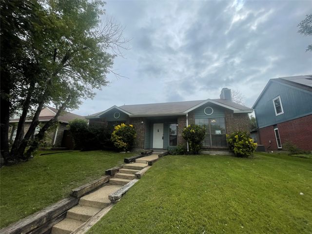 9415 Rutherglen Drive, Dallas, TX 75227