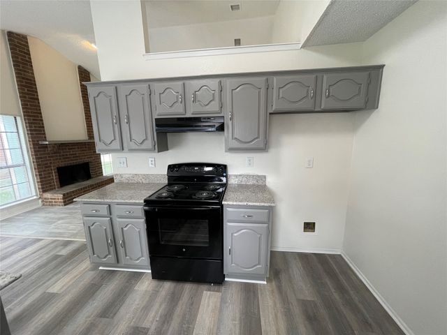 9415 Rutherglen Drive, Dallas, TX 75227