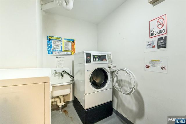 6040 Boulevard East 21J, West New York, NJ 07093