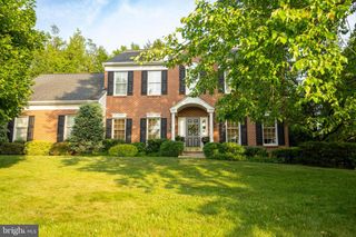 111 SUSSEX RD, West Chester, PA 19380