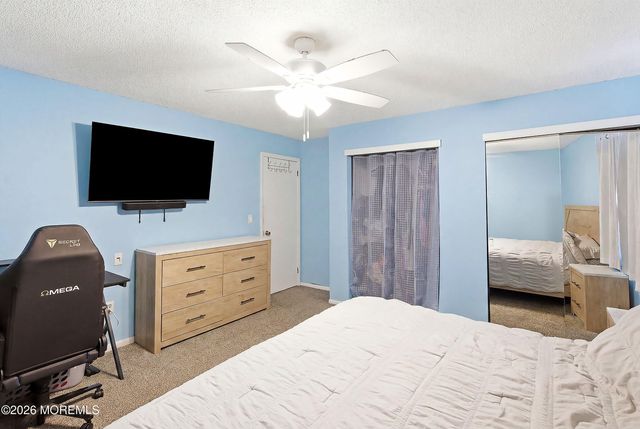 20 Deer Run Drive N, Barnegat, NJ 08005