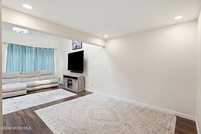 20 Deer Run Drive N, Barnegat, NJ 08005