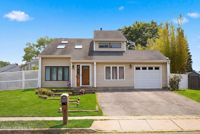 20 Deer Run Drive N, Barnegat, NJ 08005
