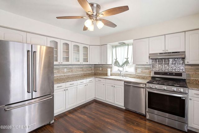 20 Deer Run Drive N, Barnegat, NJ 08005