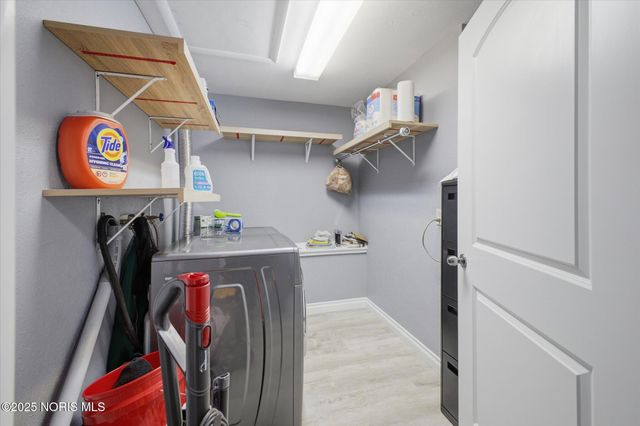 310 Richards Road, Toledo, OH 43607