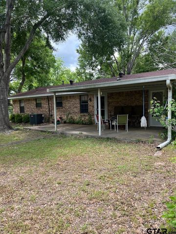 320 Bowers St, Lindale, TX 75771
