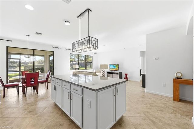 7255 Live Oak DR, Naples, FL 34114