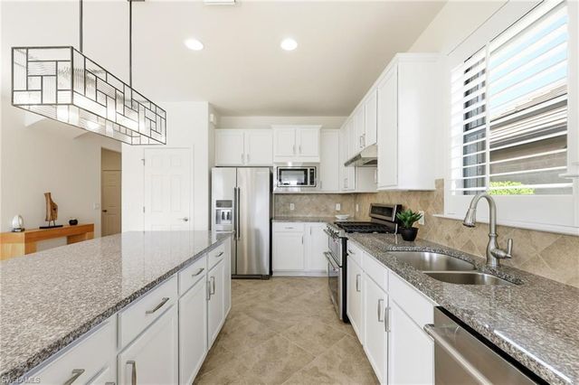 7255 Live Oak DR, Naples, FL 34114