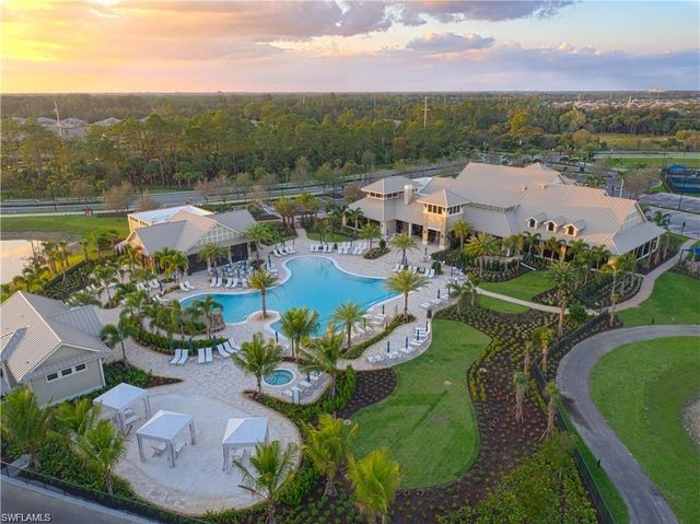 7255 Live Oak DR, Naples, FL 34114