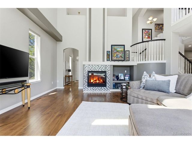 6112 Devinney Way, Arvada, CO 80004