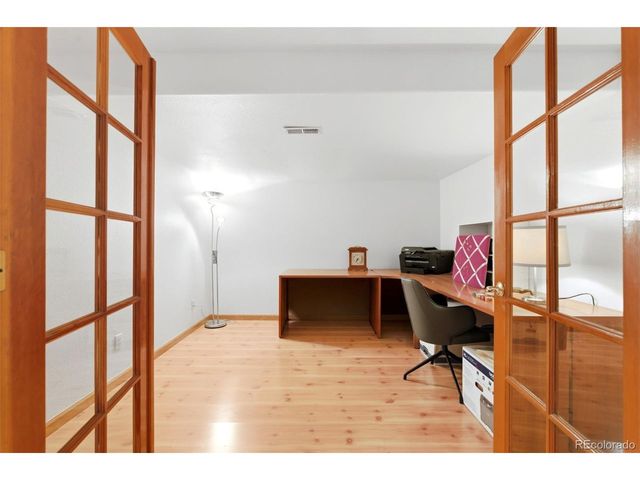 6112 Devinney Way, Arvada, CO 80004