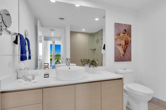 2602 E Hallandale Beach Blvd R506, Hallandale Beach, FL 33009