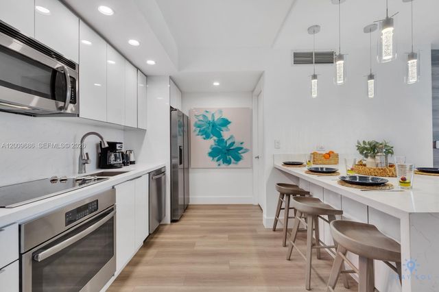 2602 E Hallandale Beach Blvd R506, Hallandale Beach, FL 33009