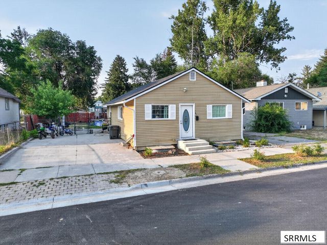 135 College Street, Idaho Falls, ID 83402