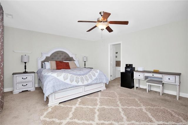 279 Stonebriar Avenue, Raeford, NC 28376