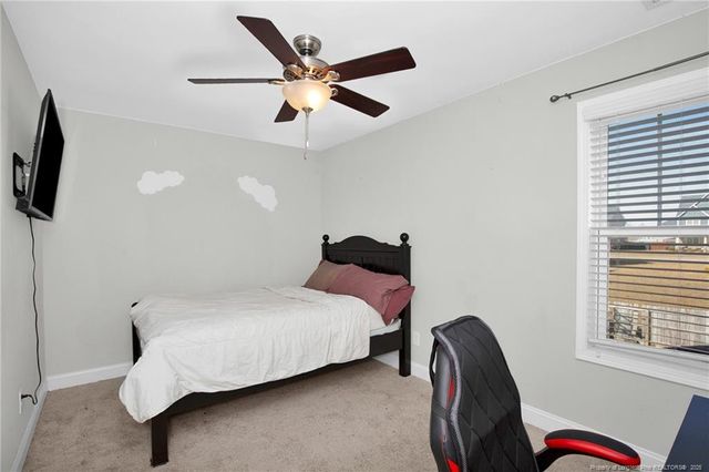 279 Stonebriar Avenue, Raeford, NC 28376