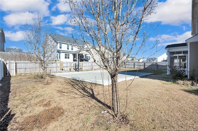 279 Stonebriar Avenue, Raeford, NC 28376