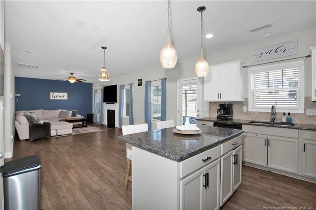 279 Stonebriar Avenue, Raeford, NC 28376