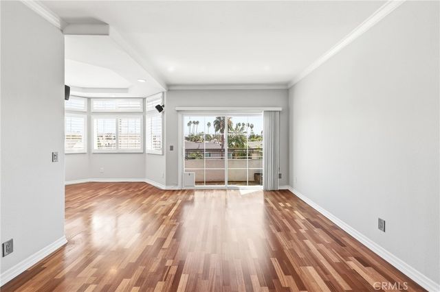 4455 Hazeltine Avenue 208, Sherman Oaks, CA 91423
