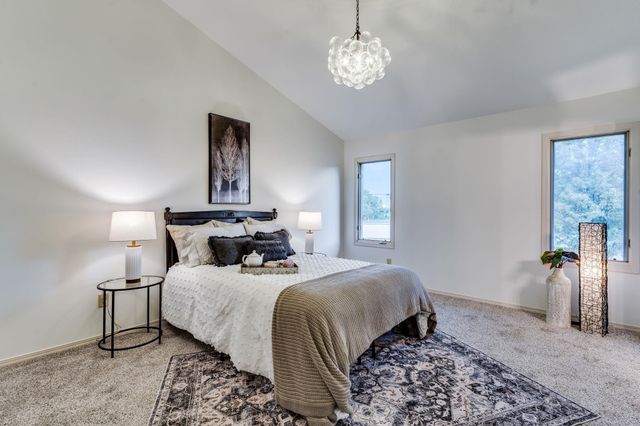 2043 N Ruger Cir, Andover, KS 67002