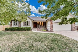 2043 N Ruger Cir, Andover, KS 67002
