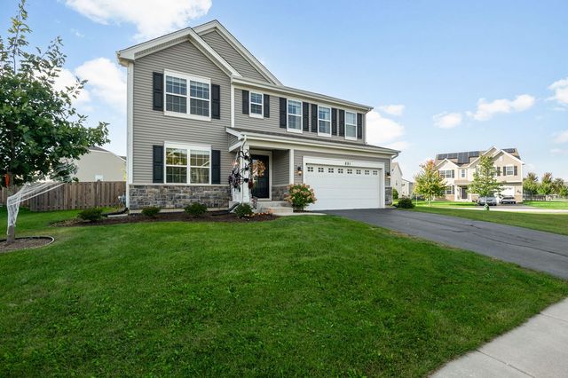 891 Wildwood Drive, Pingree Grove, IL 60140