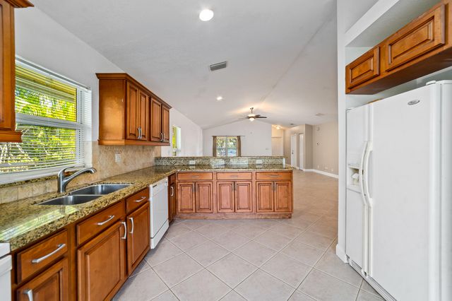 6923 S 1st Street, Jupiter, FL 33458