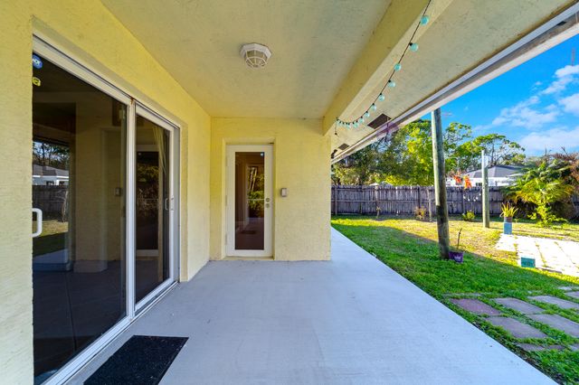 6923 S 1st Street, Jupiter, FL 33458