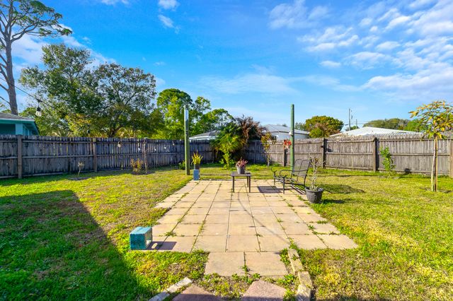 6923 S 1st Street, Jupiter, FL 33458