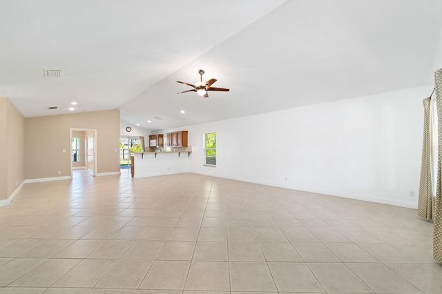 6923 S 1st Street, Jupiter, FL 33458