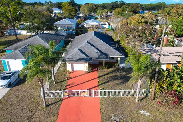 6923 S 1st Street, Jupiter, FL 33458