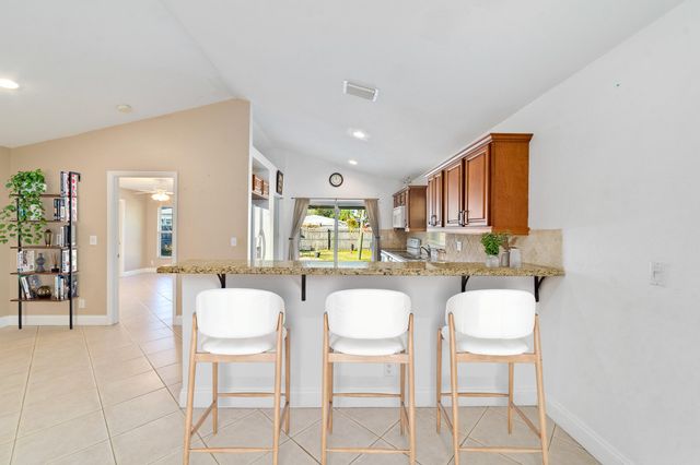 6923 S 1st Street, Jupiter, FL 33458