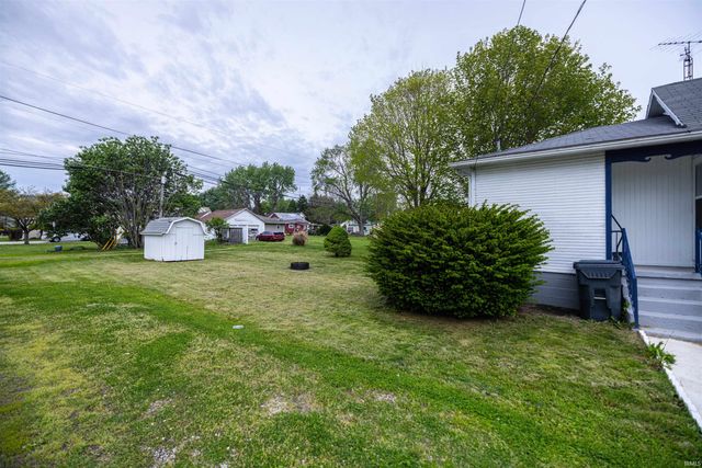 200 N Delaware Street, Albany, IN 47320