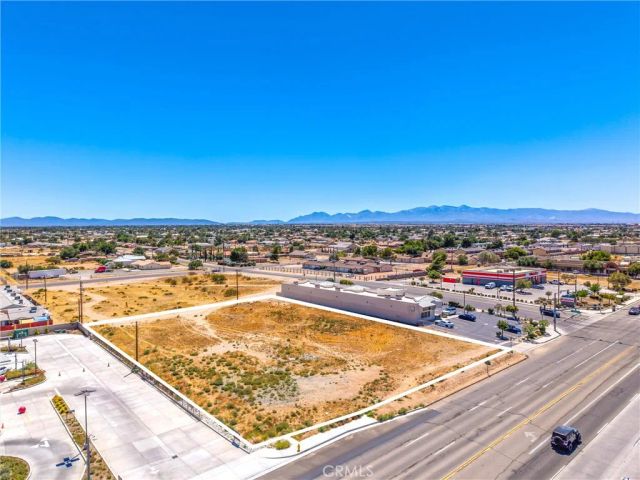 15335 Bear Valley, Hesperia, CA 92345