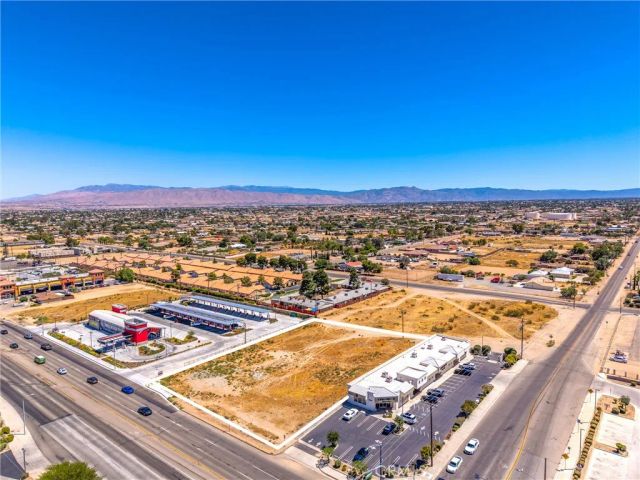 15335 Bear Valley, Hesperia, CA 92345