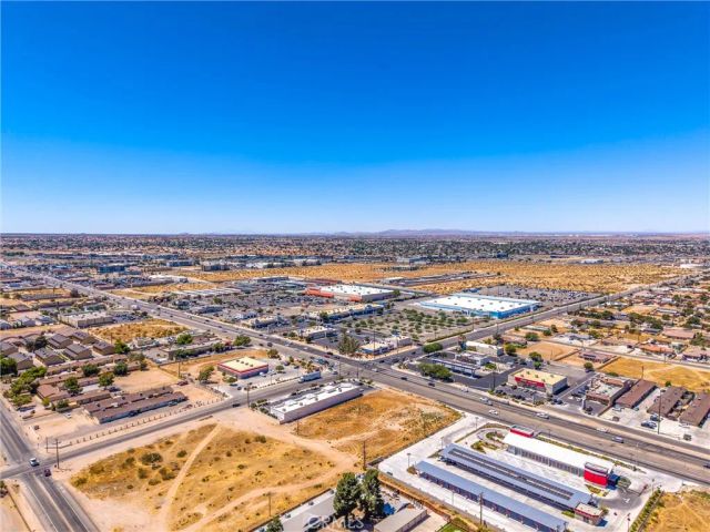 15335 Bear Valley, Hesperia, CA 92345